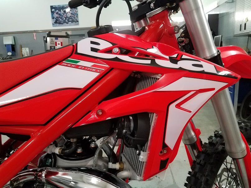 Beta OEM - SPACER - TANK SHROUD