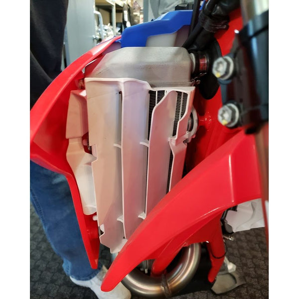 Beta Radiator Flap Beta 4-stroke RR (20-) Radiator (Right) – Sierra Motorcycle Supply