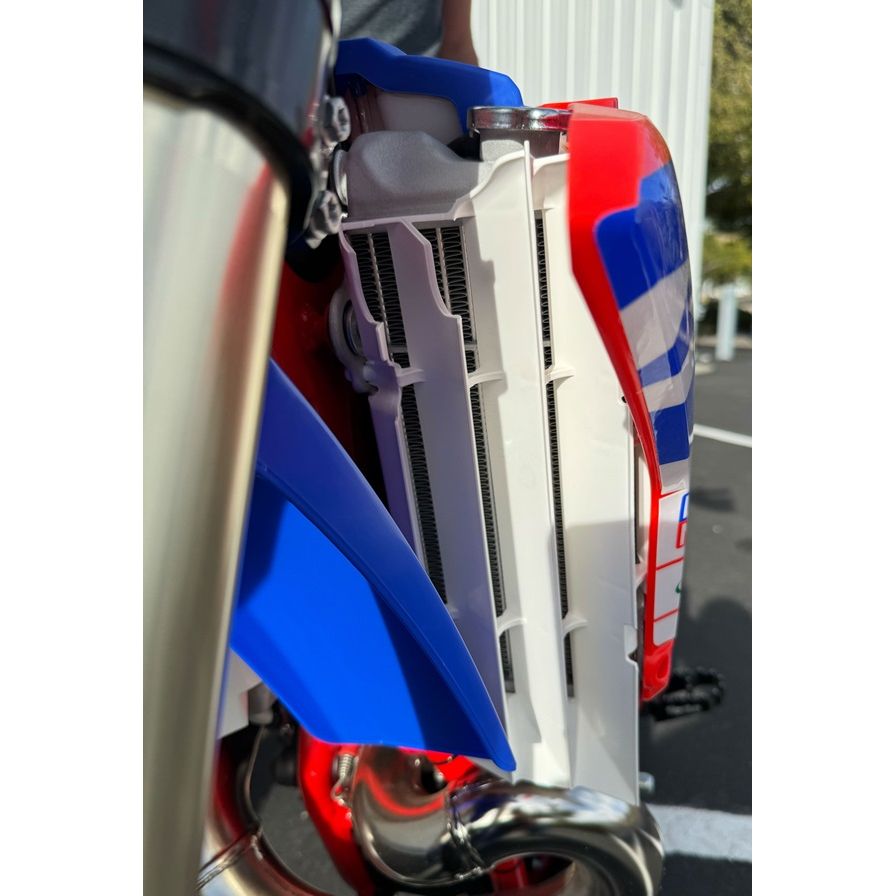 Beta Radiator Flap Beta 2-stroke 350RX|RR (20-) Radiator (Left) – Sierra Motorcycle Supply