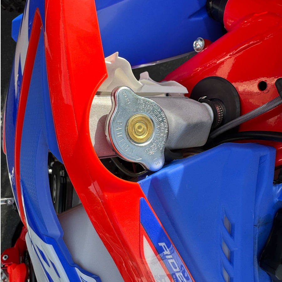 Beta Radiator Flap Beta Radiator Cap – Sierra Motorcycle Supply